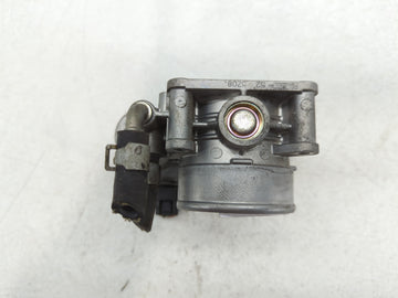 2016-2020 Infiniti Q50 Throttle Body P/N:9X16 RME60-52 Fits Fits 2016 2017 2018 2019 2020 OEM Used Auto Parts