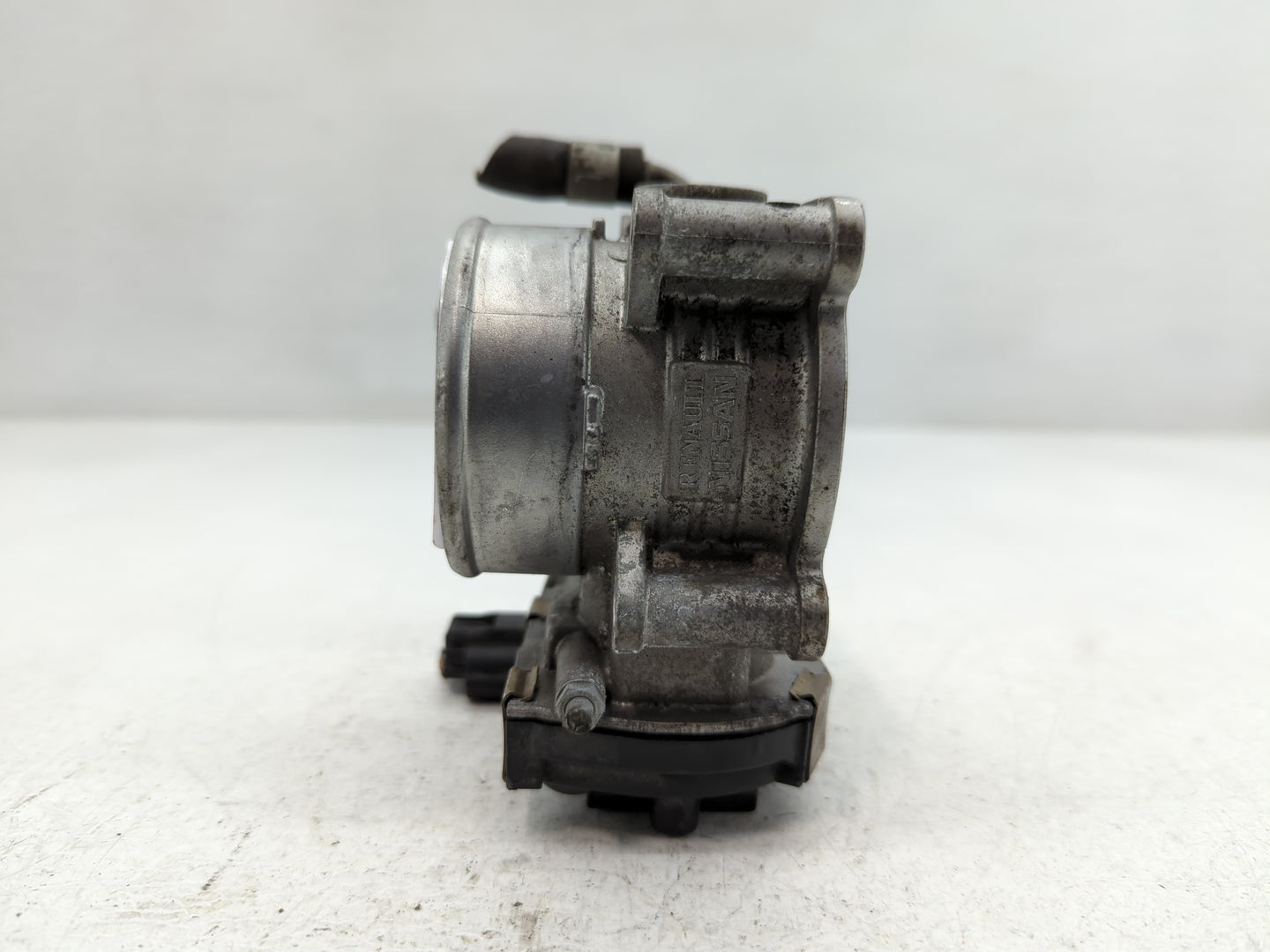 2016-2020 Infiniti Q50 Throttle Body P/N:9X16 RME60-52 Fits Fits 2016 2017 2018 2019 2020 OEM Used Auto Parts - Oemusedautop