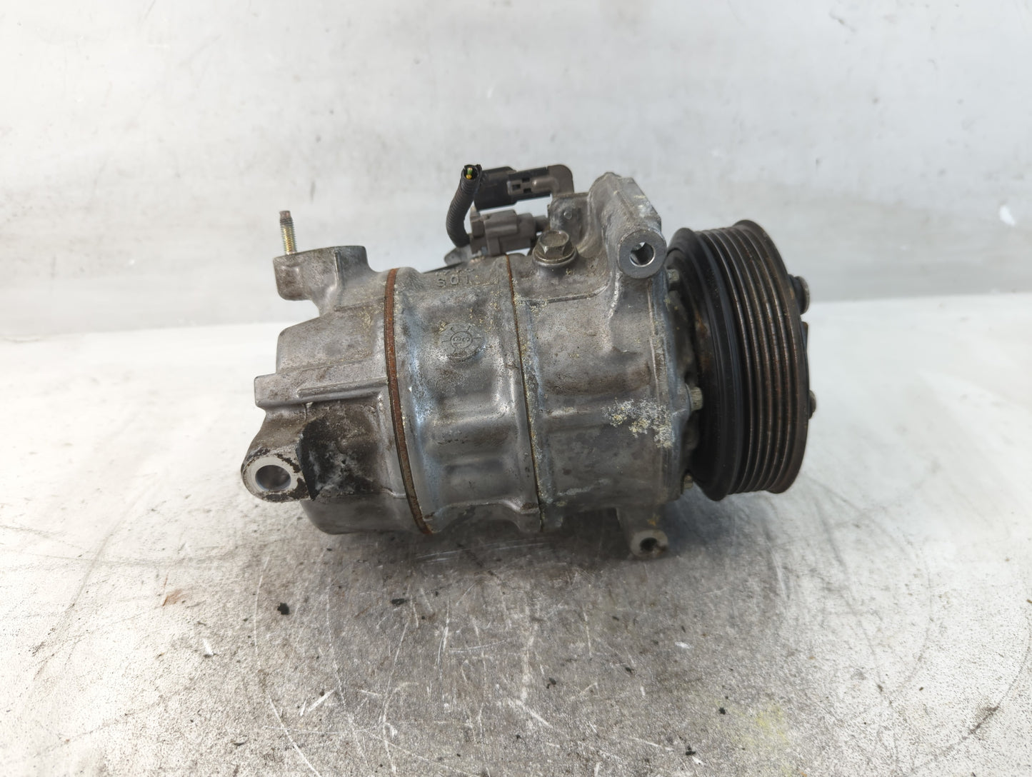 2016-2020 Infiniti Q50 Air Conditioning A/c Ac Compressor Oem - Oemusedautoparts1.com
