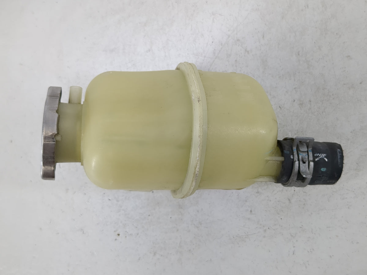 Infiniti Q60 Windshield Washer Fluid Reservoir Bottle 1168115 - Oemusedautoparts1.com