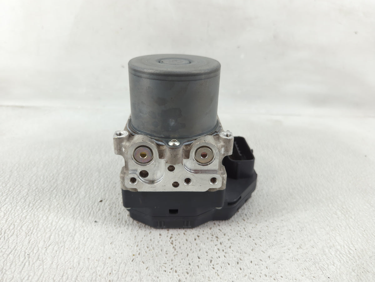 2018-2020 Infiniti Q60 Anti-Lock Brake ABS Pump Module Actuator OEM P/N:47660 5CK2A Fits Fits 2018 2019 2020 OEM Used Auto P