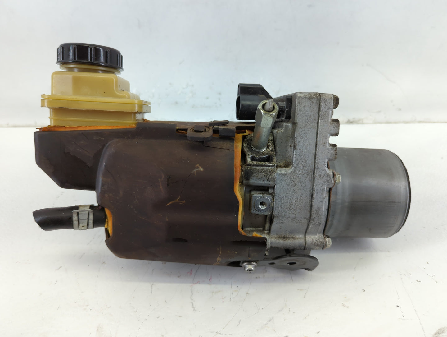 Infiniti Qx30 A/t Power Steering Column With Motor - Oemusedautoparts1.com