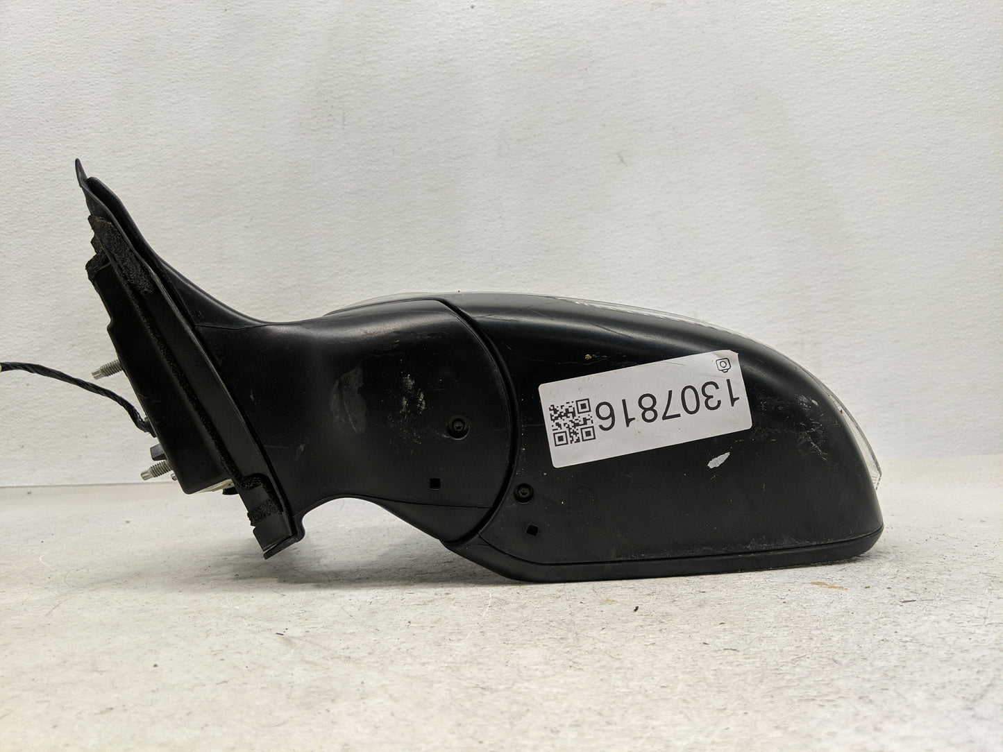 2019-2020 Infiniti Qx50 Driver Side View Mirror - Left Door Mirror OEM Used - Oemusedautoparts1.com