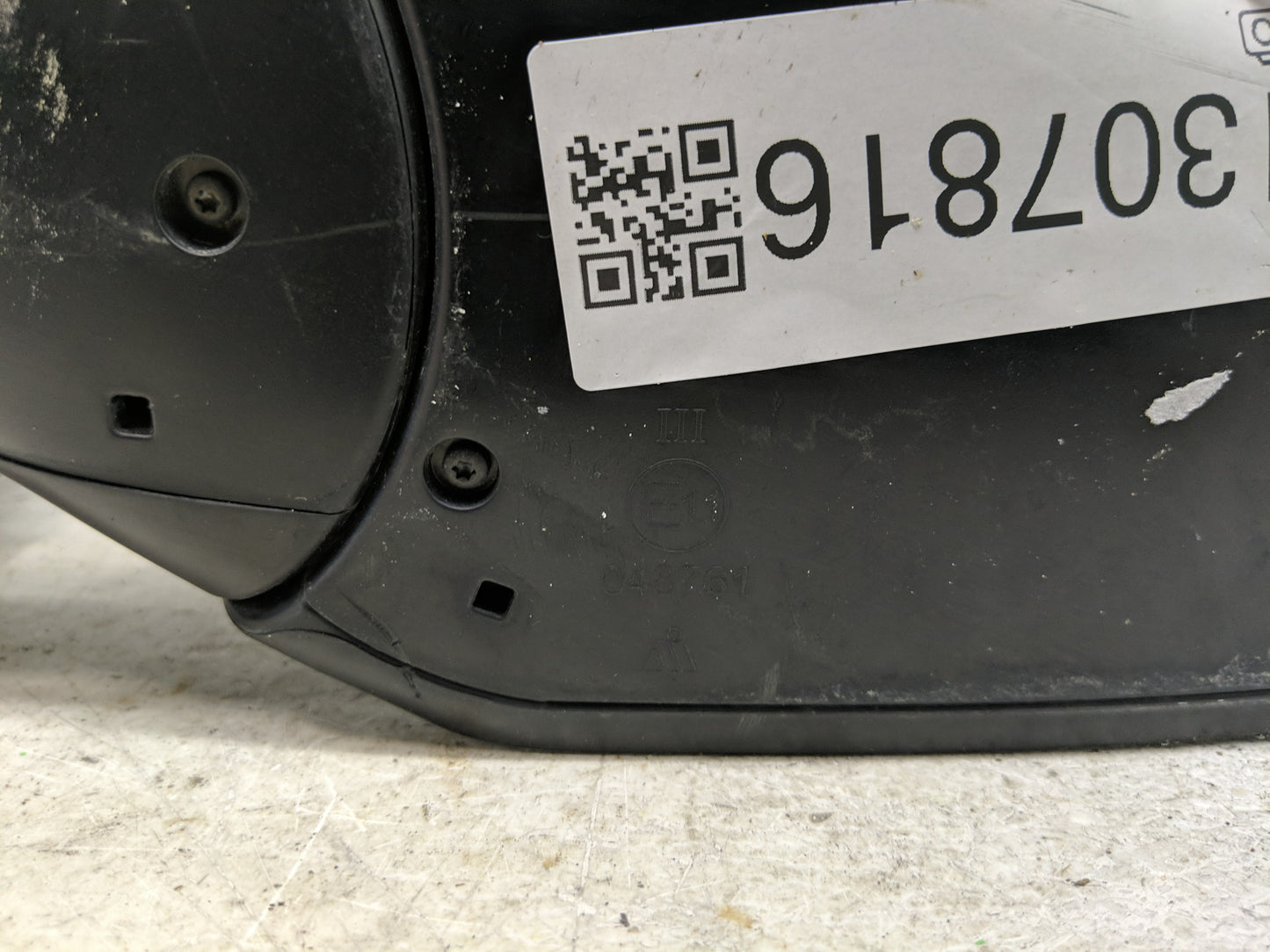 2019-2020 Infiniti Qx50 Driver Side View Mirror - Left Door Mirror OEM Used - Oemusedautoparts1.com