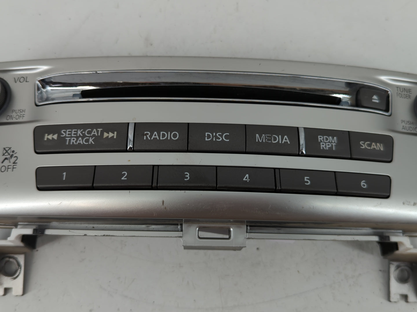 2017-2020 Infiniti Qx60 Radio AM FM Cd Player Receiver Replacement P/N:253W100A11 Fits Fits 2017 2018 2019 2020 OEM Used Aut