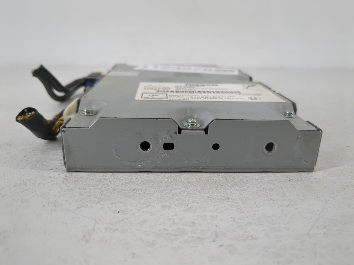 2016-2020 Infiniti Qx60 Chassis Control Module Ccm Bcm Body Control - Oemusedautoparts1.com