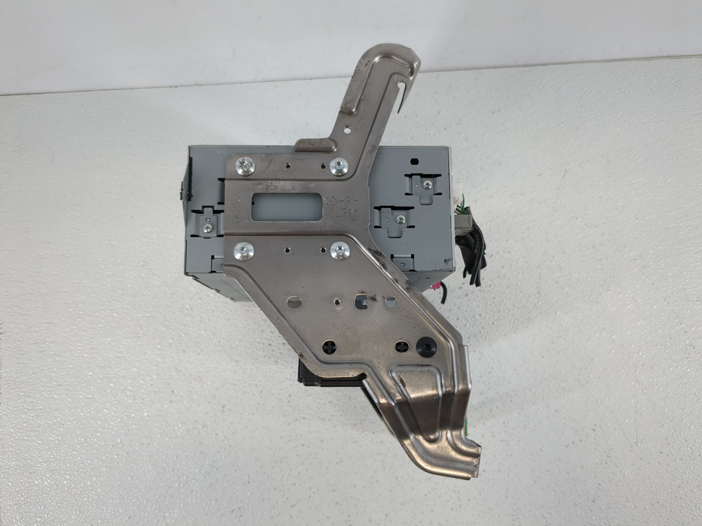 2017-2020 Infiniti Qx60 Radio AM FM Cd Player Receiver Replacement P/N:28330 9PB0A Fits Fits 2017 2018 2019 2020 OEM Used Au