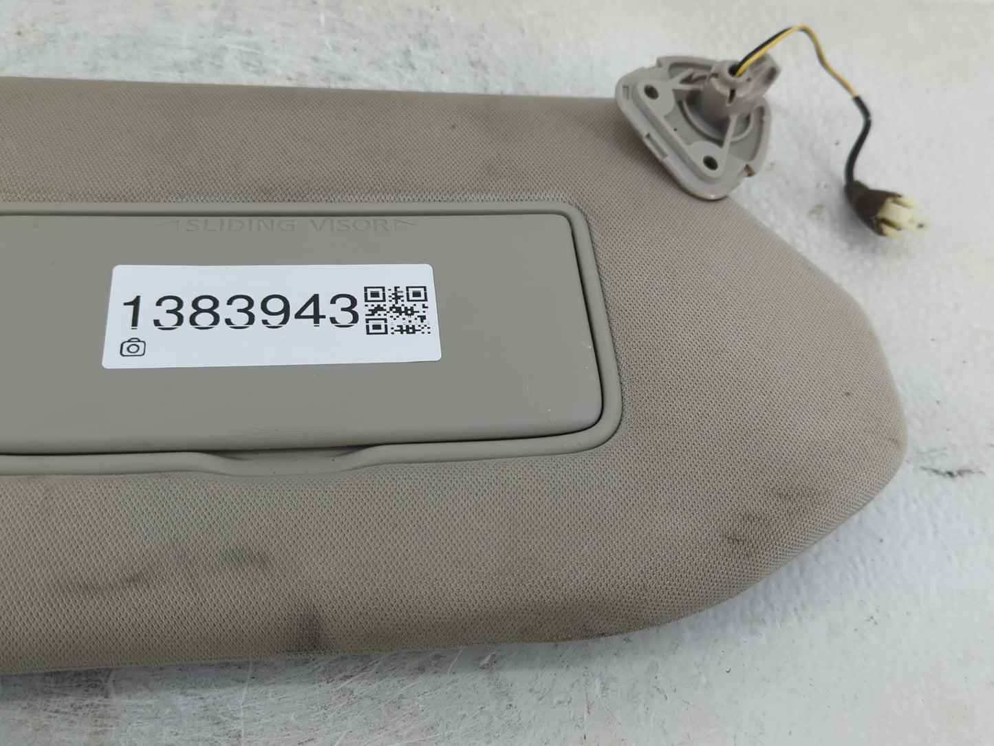 2019-2020 Infiniti Qx60 Sun Visor Shade Replacement Passenger Right Mirror Fits Fits 2019 2020 OEM Used Auto Parts - Oemused
