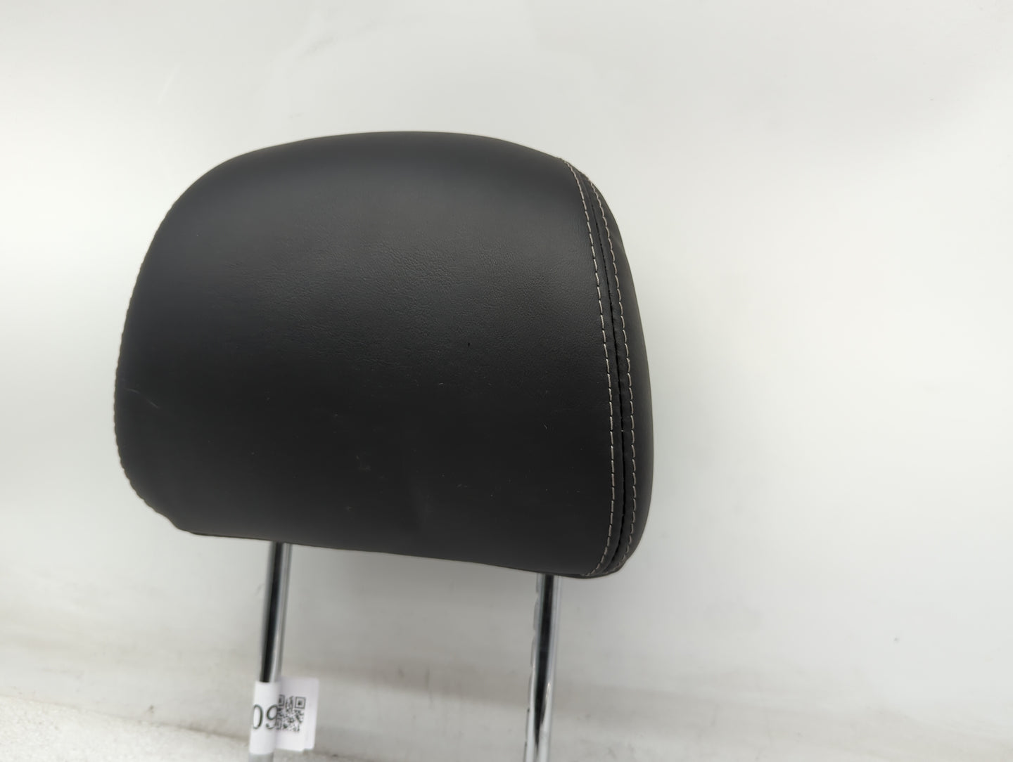 2019-2020 Infiniti Qx60 Headrest Head Rest Rear Seat Fits Fits 2019 2020 OEM Used Auto Parts - Oemusedautoparts1.com