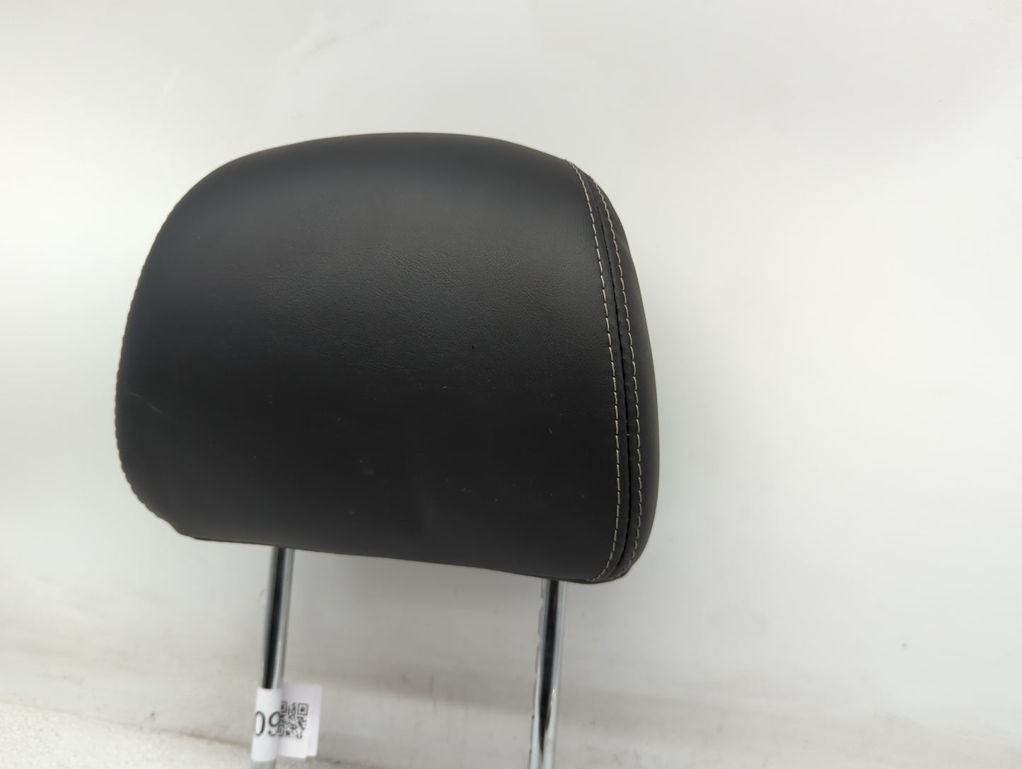 2019-2020 Infiniti Qx60 Headrest Head Rest Rear Seat Fits Fits 2019 2020 OEM Used Auto Parts - Oemusedautoparts1.com