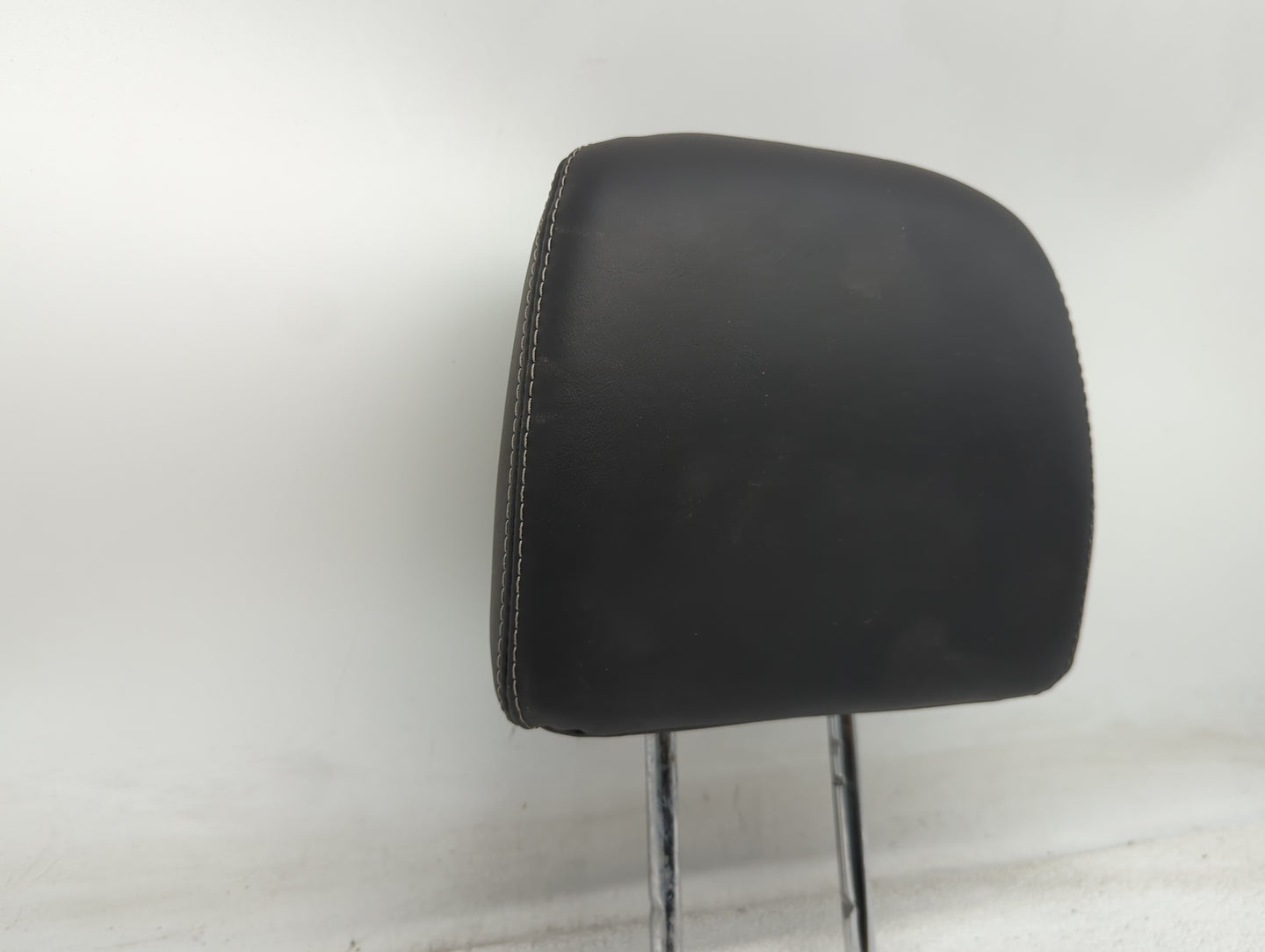 2019-2020 Infiniti Qx60 Headrest Head Rest Front Driver Passenger Seat Fits Fits 2019 2020 OEM Used Auto Parts - Oemusedauto