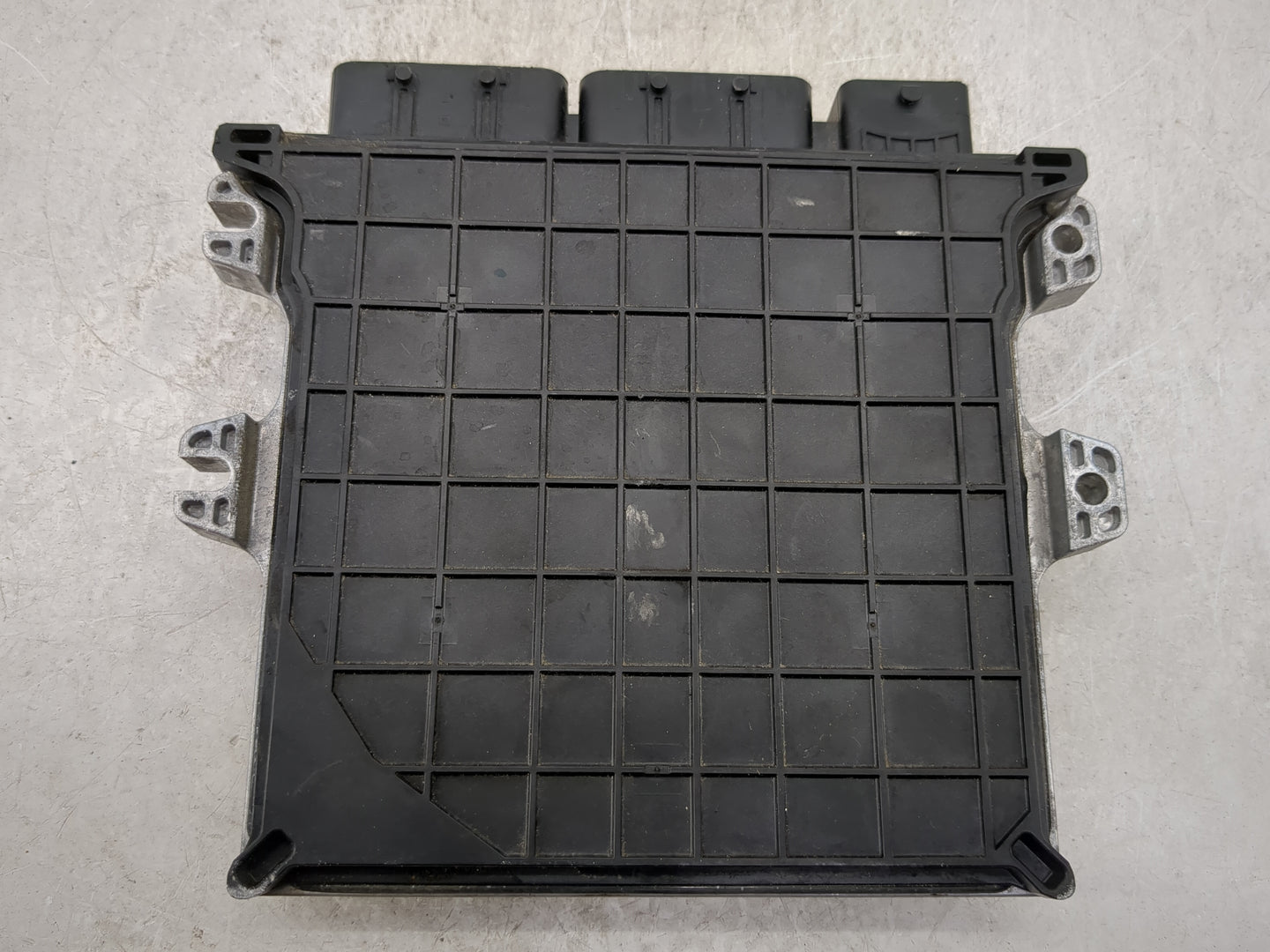 2018-2020 Infiniti Qx60 PCM Engine Control Computer ECU ECM PCU OEM P/N:NEC039-611 Fits Fits 2018 2019 2020 OEM Used Auto Pa