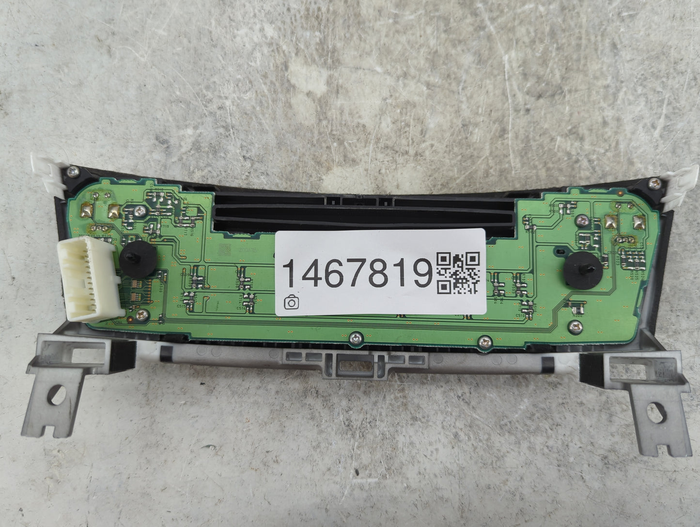 2017-2020 Infiniti Qx60 Radio Control Panel 1467819 - Oemusedautoparts1.com