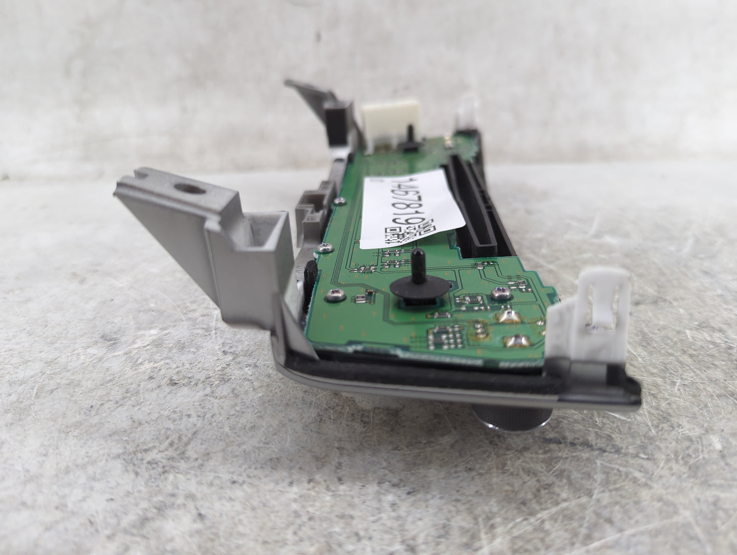 2017-2020 Infiniti Qx60 Radio Control Panel 1467819 - Oemusedautoparts1.com