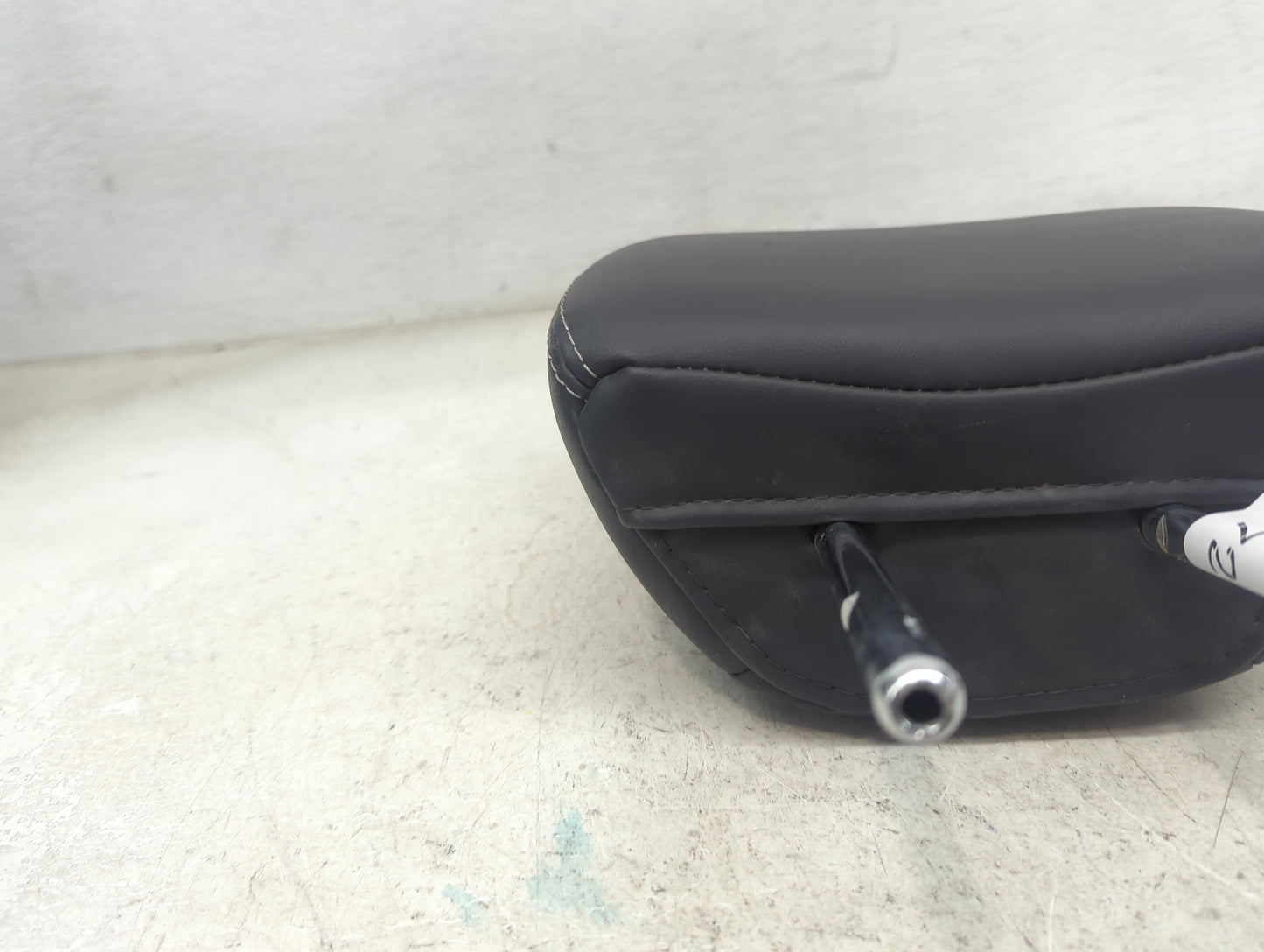 2020 Infiniti Qx60 Headrest Head Rest Rear Seat Fits OEM Used Auto Parts - Oemusedautoparts1.com