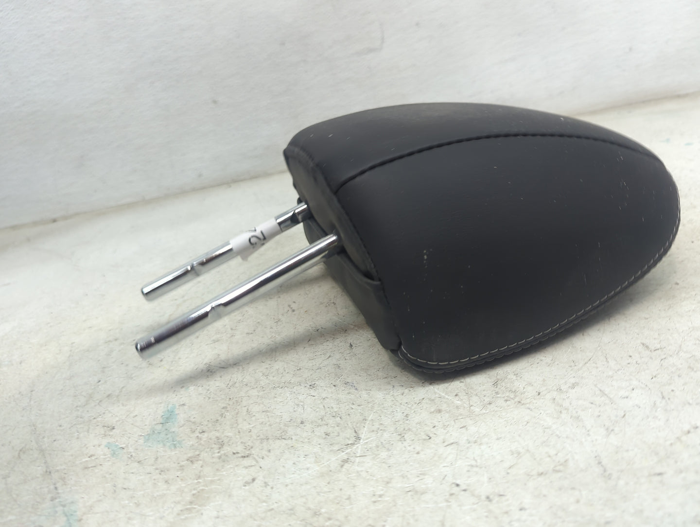 2020 Infiniti Qx60 Headrest Head Rest Rear Seat Fits OEM Used Auto Parts - Oemusedautoparts1.com