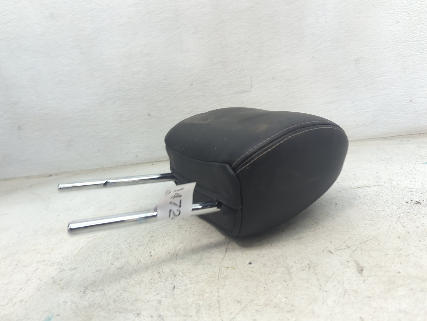 2020 Infiniti Qx60 Headrest Head Rest Rear Center Seat Fits OEM Used Auto Parts - Oemusedautoparts1.com