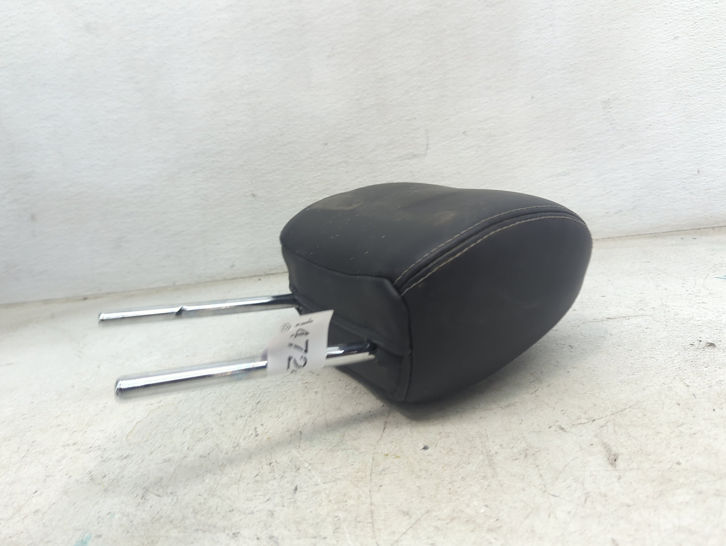 2020 Infiniti Qx60 Headrest Head Rest Rear Center Seat Fits OEM Used Auto Parts - Oemusedautoparts1.com