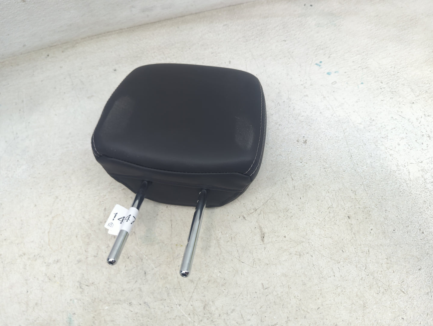 2020 Infiniti Qx60 Headrest Head Rest Rear Seat Fits OEM Used Auto Parts - Oemusedautoparts1.com