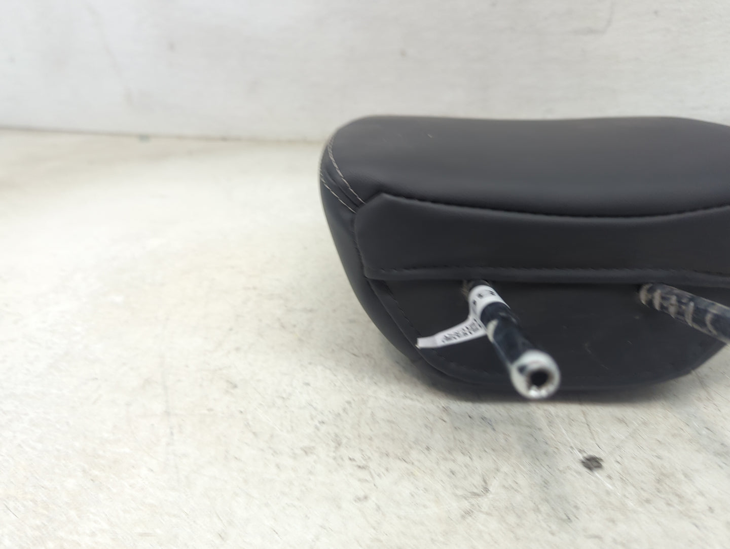 2020 Infiniti Qx60 Headrest Head Rest Rear Seat Fits OEM Used Auto Parts - Oemusedautoparts1.com