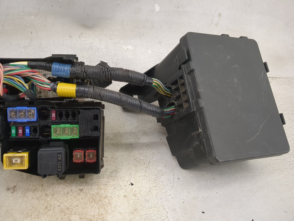 2015-2020 Infiniti Qx60 Fusebox Fuse Box Panel Relay Module Fits Fits 2015 2016 2017 2018 2019 2020 2022 OEM Used Auto Parts