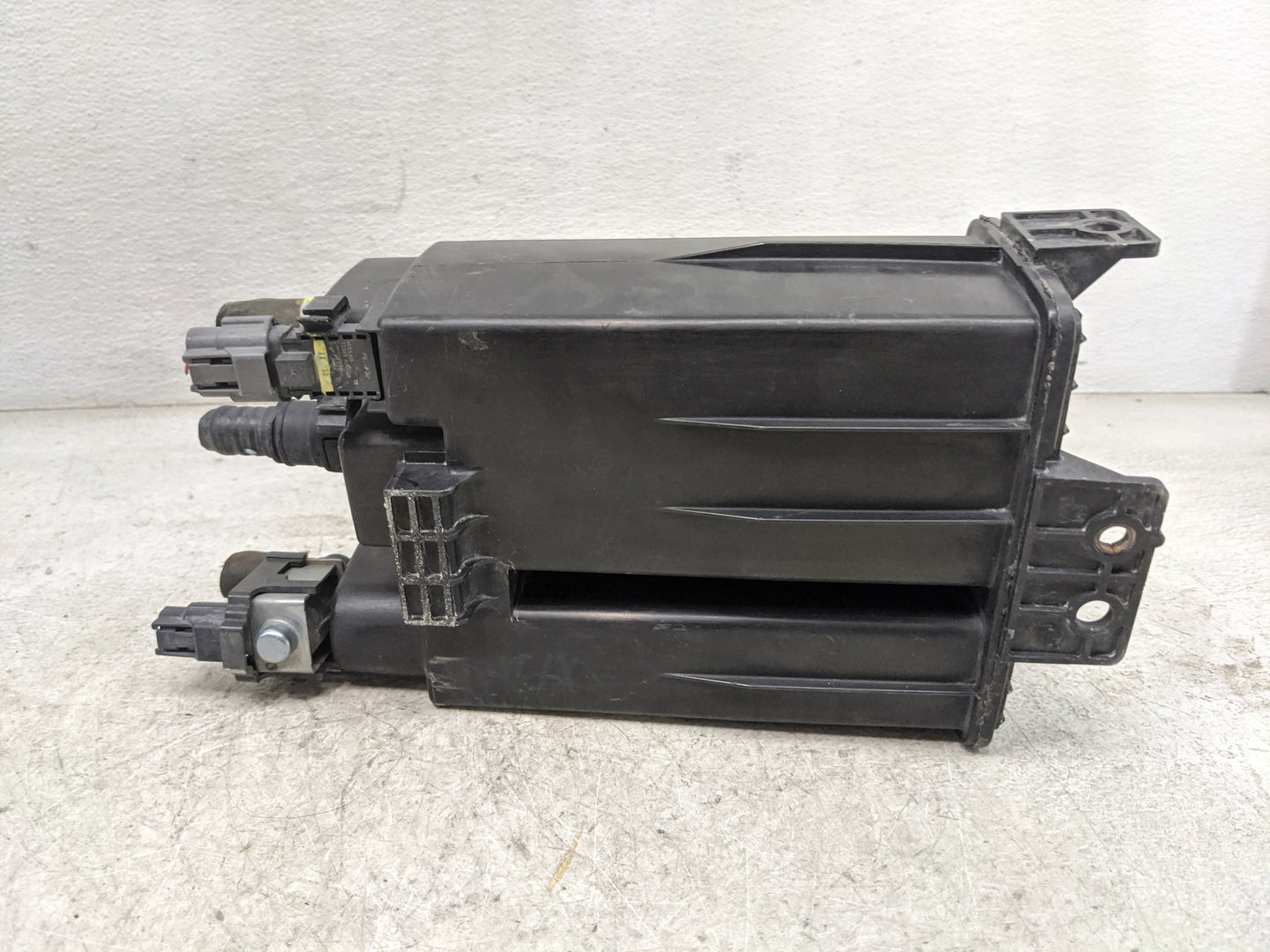 2020 Infiniti Qx60 Fuel Vapor Charcoal Canister - Oemusedautoparts1.com