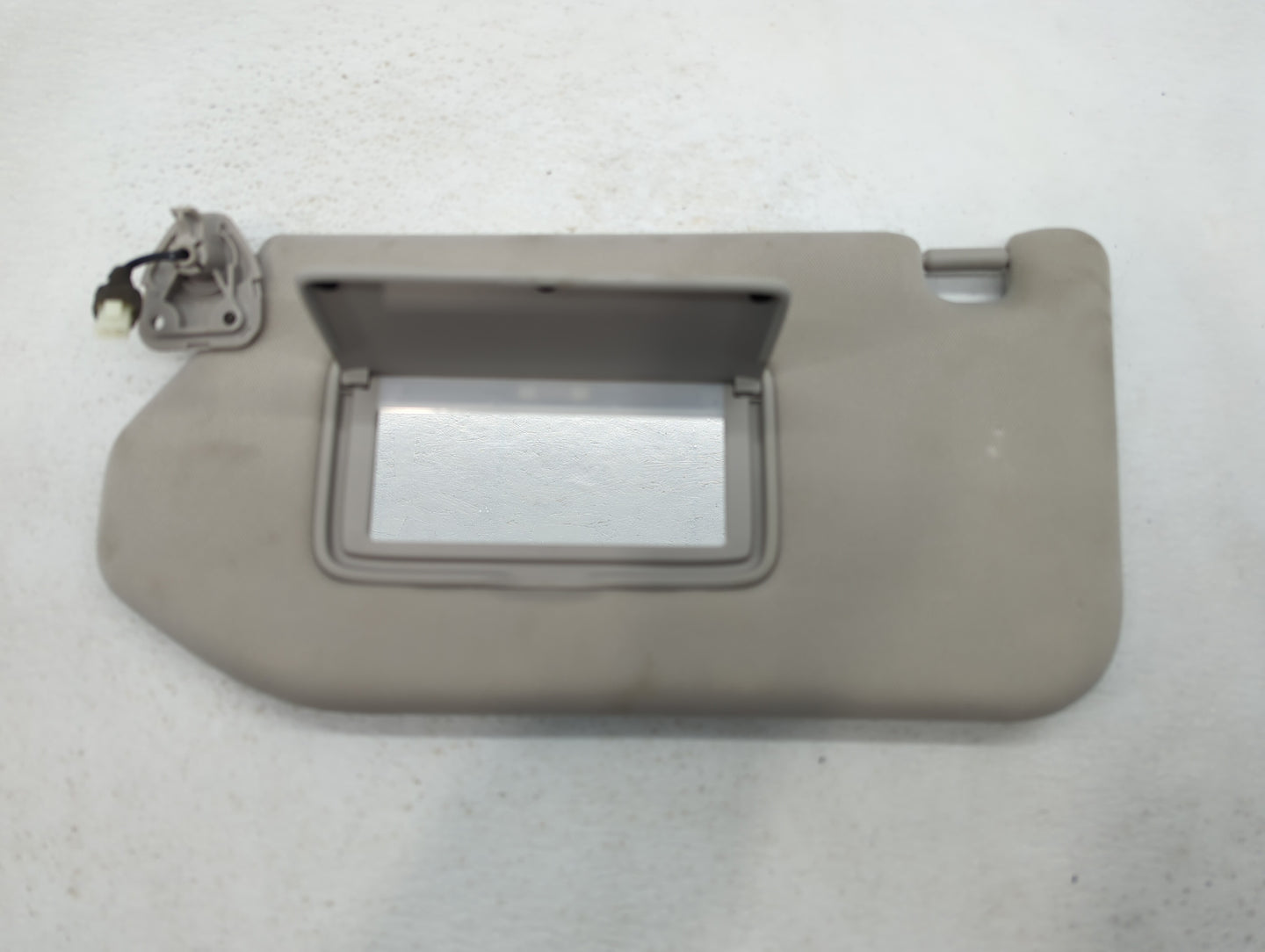 2019-2020 Infiniti Qx60 Sun Visor Shade Replacement Passenger Right Mirror Fits Fits 2019 2020 OEM Used Auto Parts - Oemused