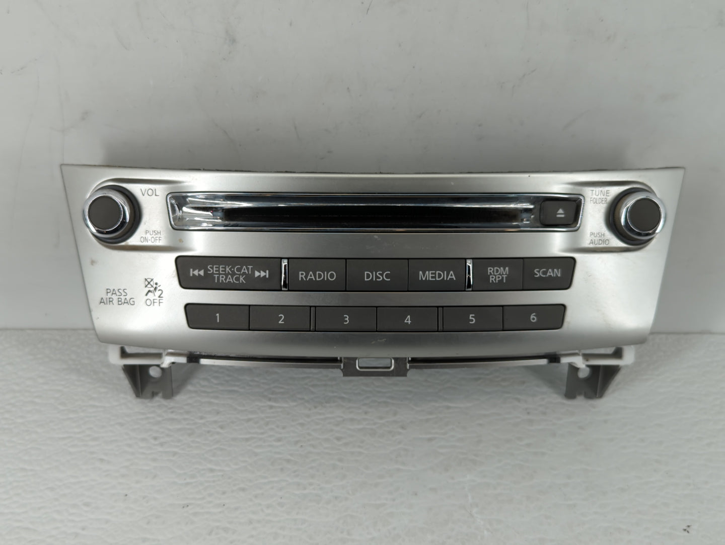 2017-2020 Infiniti Qx60 Radio Control Panel - Oemusedautoparts1.com
