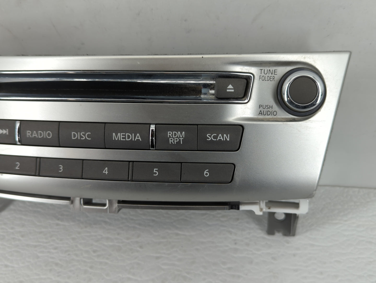 2017-2020 Infiniti Qx60 Radio Control Panel - Oemusedautoparts1.com