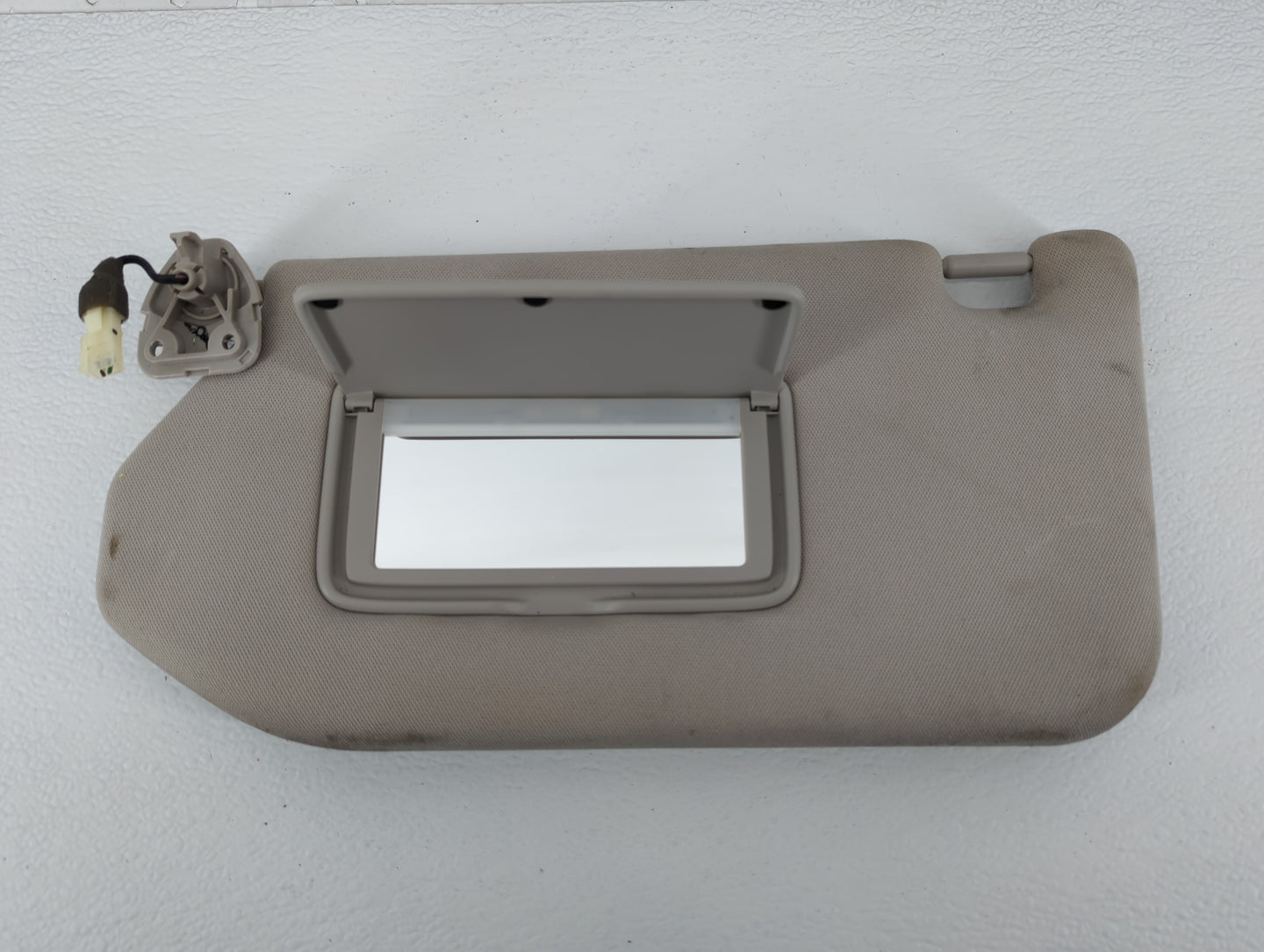2019-2020 Infiniti Qx60 Sun Visor Shade Replacement Driver Left Mirror Fits Fits 2019 2020 OEM Used Auto Parts - Oemusedauto