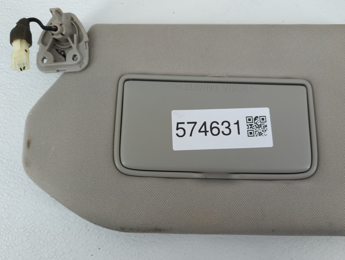 2019-2020 Infiniti Qx60 Sun Visor Shade Replacement Driver Left Mirror Fits Fits 2019 2020 OEM Used Auto Parts - Oemusedauto