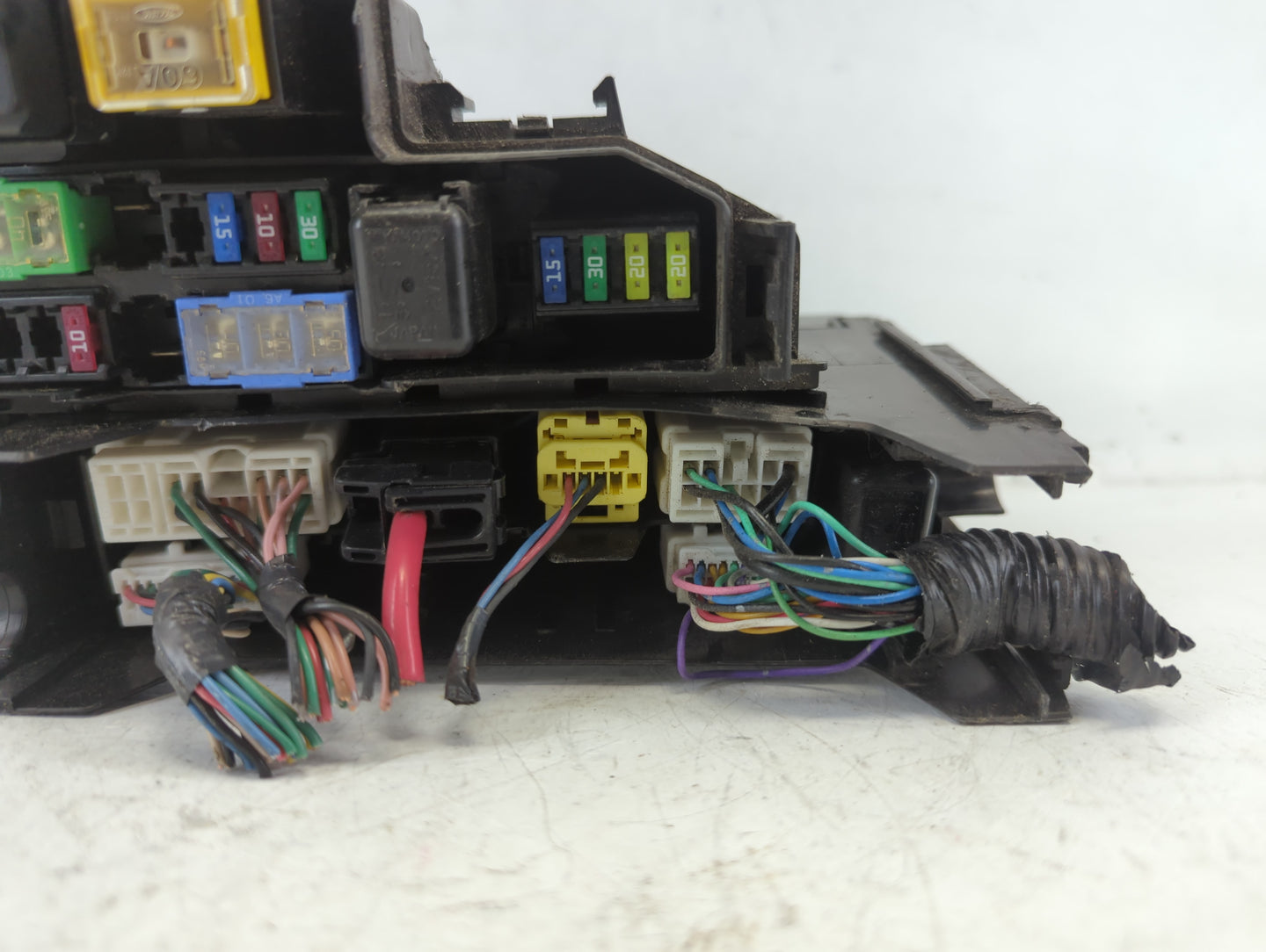 2015-2020 Infiniti Qx60 Fusebox Fuse Box Panel Relay Module P/N:7254-5763-30 24381 7990A Fits OEM Used Auto Parts - Oemuseda