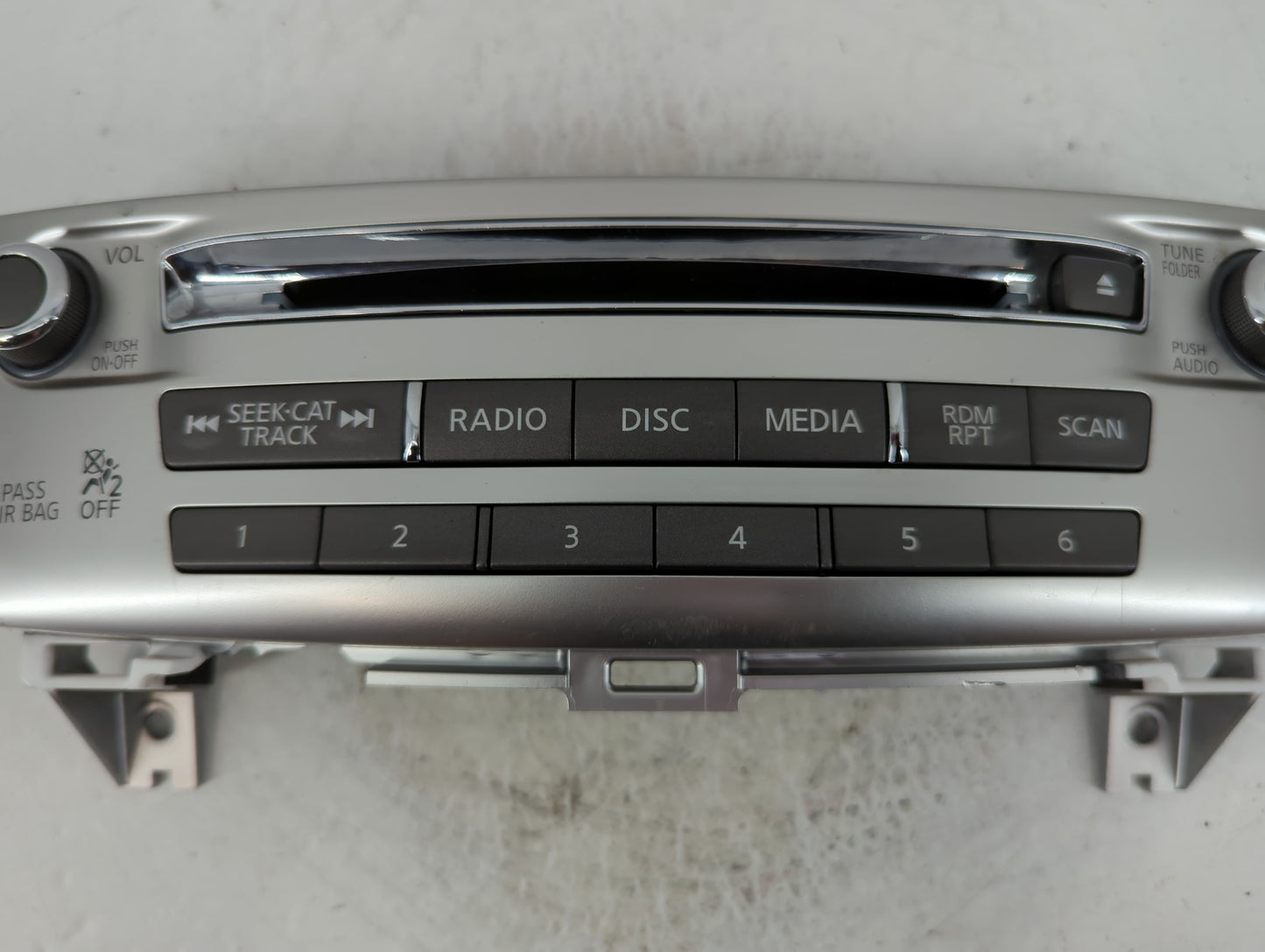 2017-2020 Infiniti Qx60 Radio AM FM Cd Player Receiver Replacement P/N:253W100A11 Fits Fits 2017 2018 2019 2020 OEM Used Aut