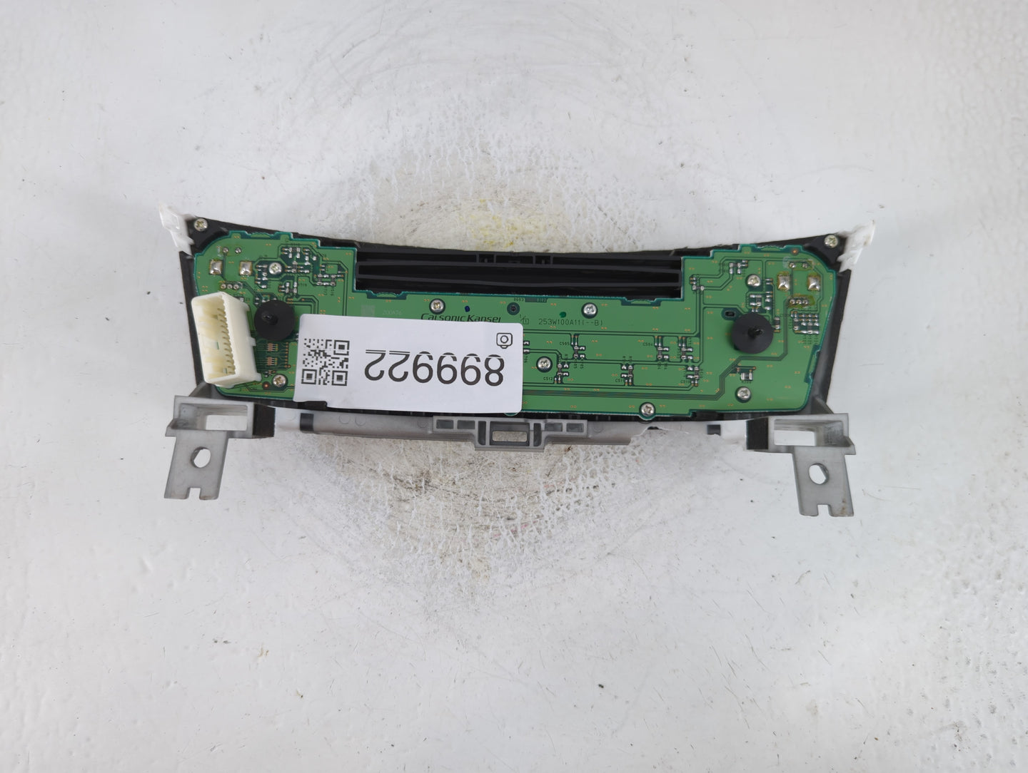 2017-2020 Infiniti Qx60 Radio AM FM Cd Player Receiver Replacement P/N:253W100A11 Fits Fits 2017 2018 2019 2020 OEM Used Aut