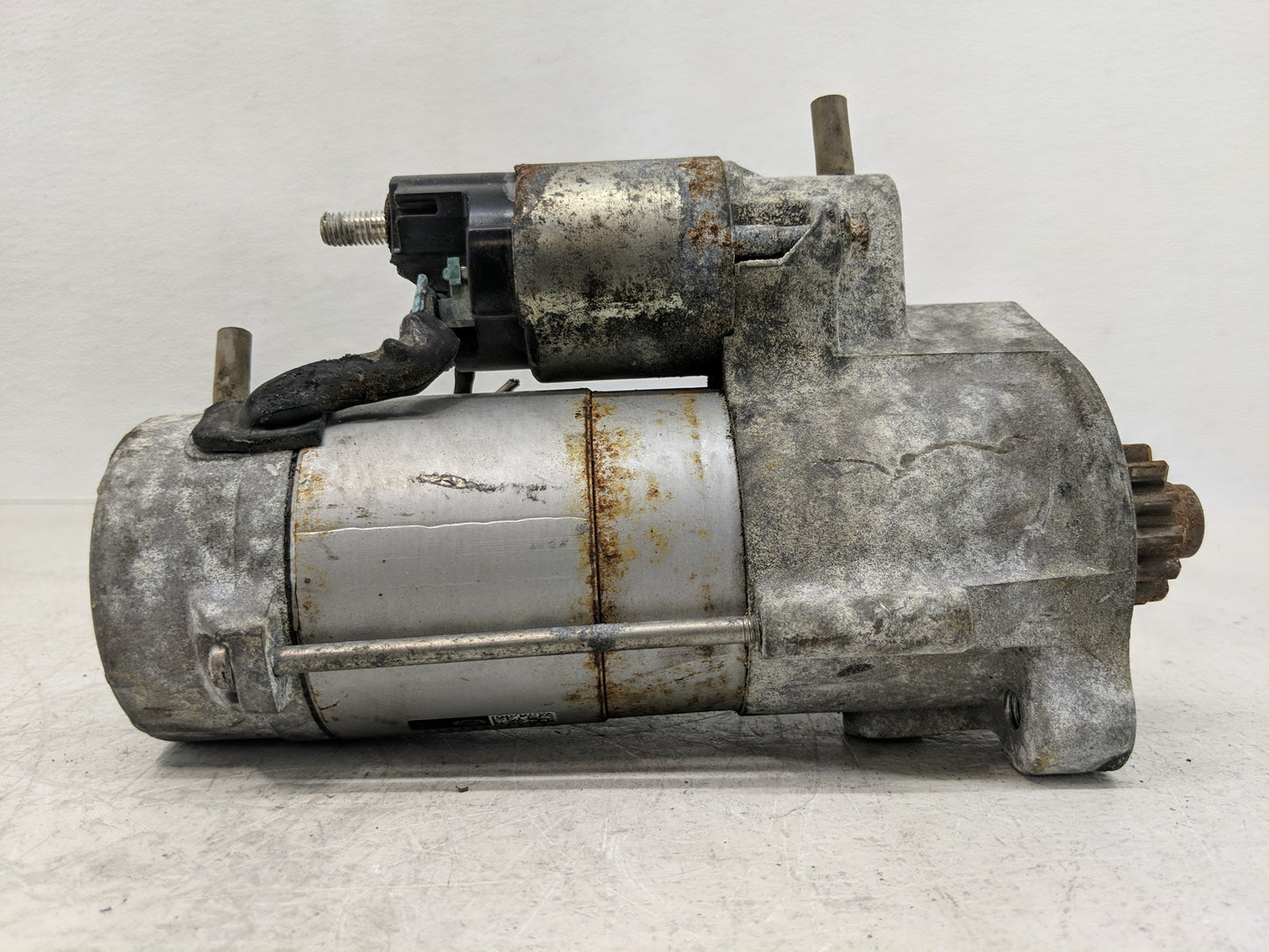 2018-2020 Jaguar F-Pace Car Starter Motor Solenoid OEM P/N:GX73-11001-BD 438000-1982 Fits Fits 2018 2019 2020 OEM Used Auto 