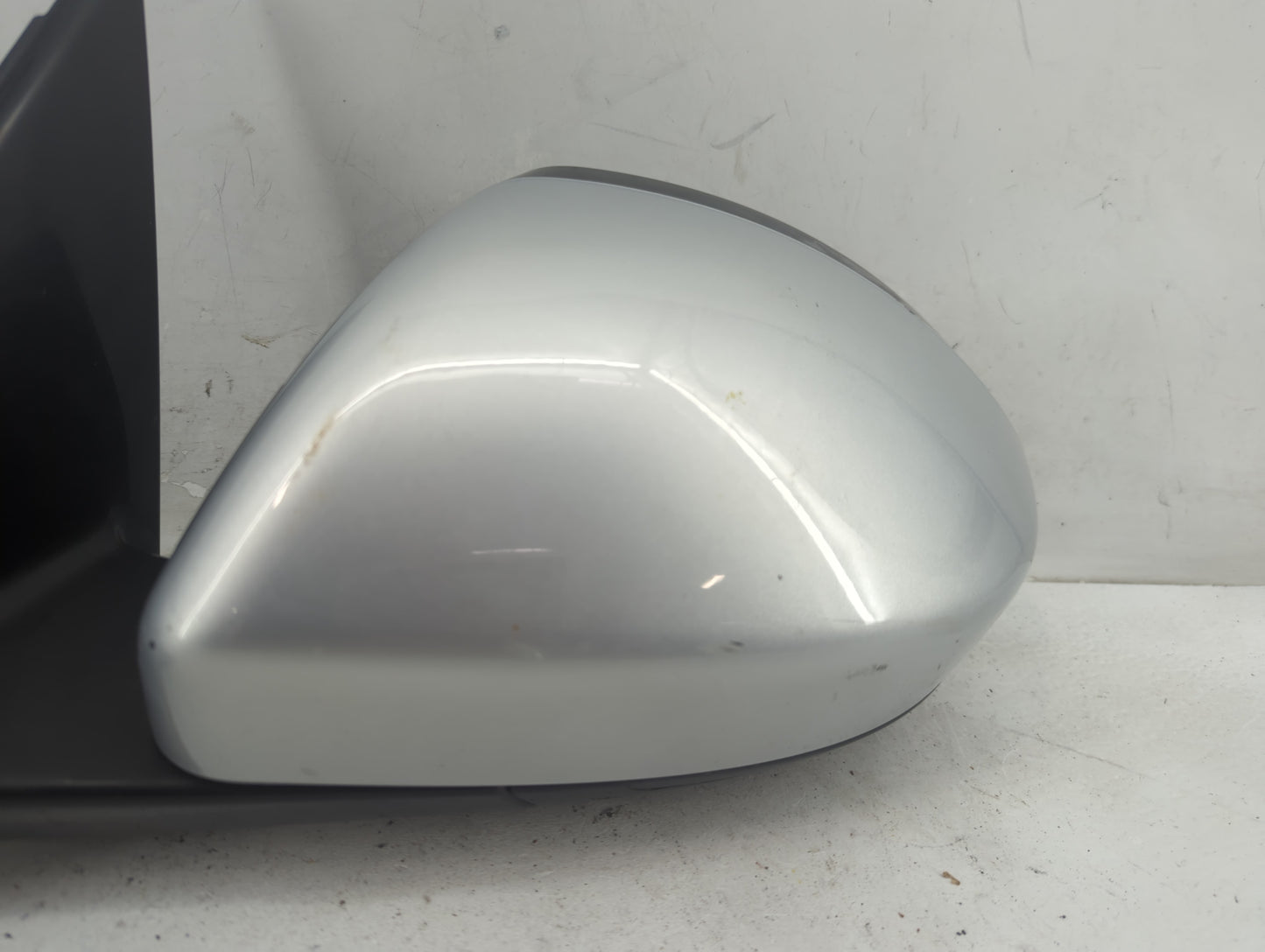 2017-2020 Jaguar F-Pace Driver Side View Mirror - Left Door Mirror OEM Used - Oemusedautoparts1.com