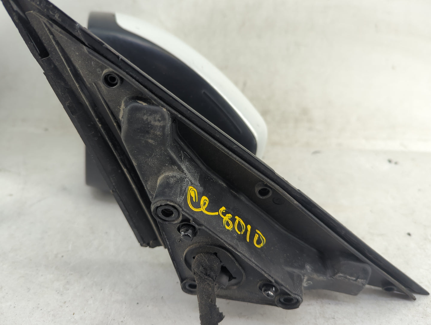 2017-2020 Jaguar F-Pace Driver Side View Mirror - Left Door Mirror OEM Used - Oemusedautoparts1.com