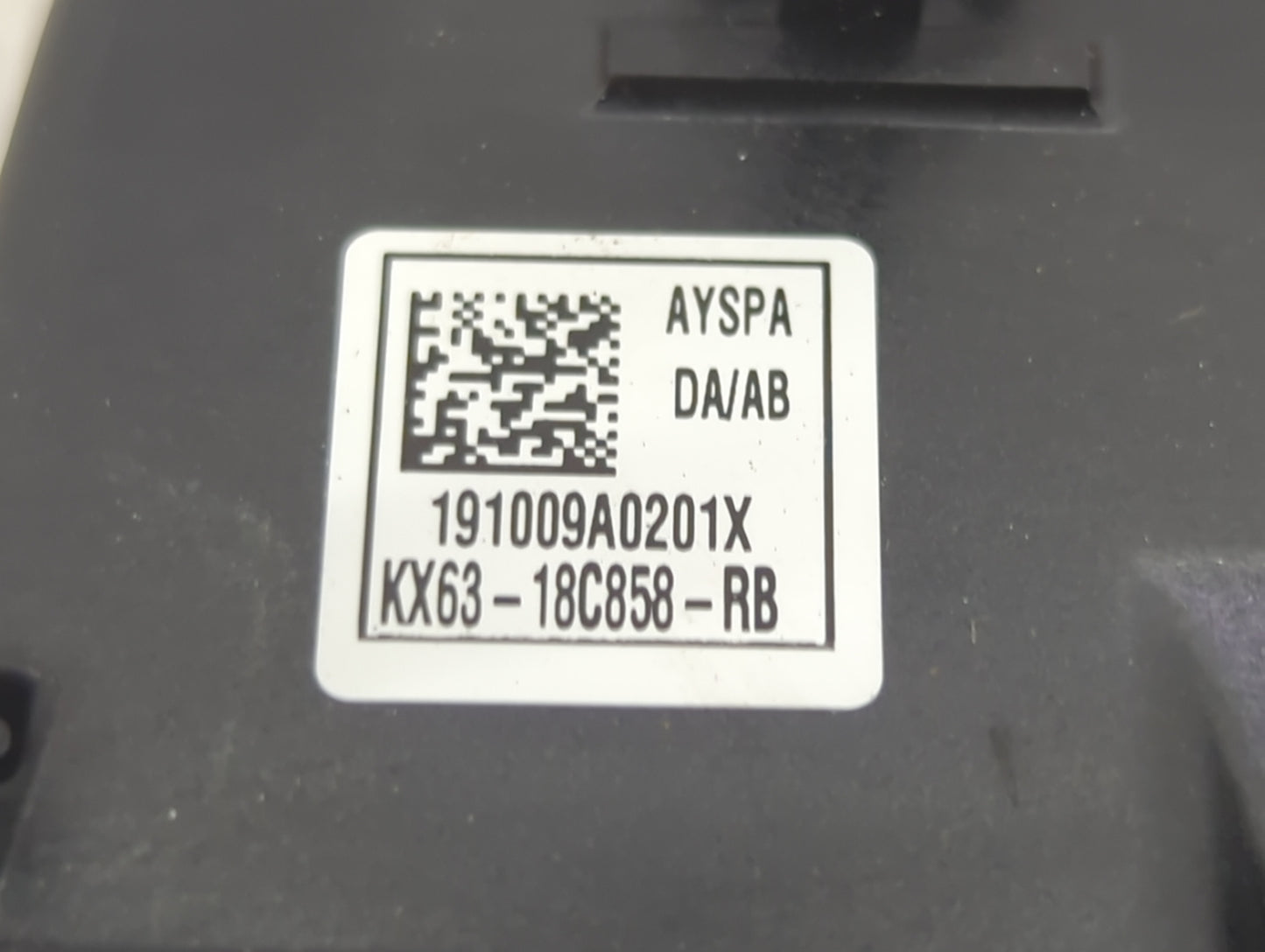 2019-2020 Jaguar F-Pace Climate Control Module Temperature AC/Heater Replacement P/N:KX63-18C858-RB Fits Fits 2019 2020 OEM 