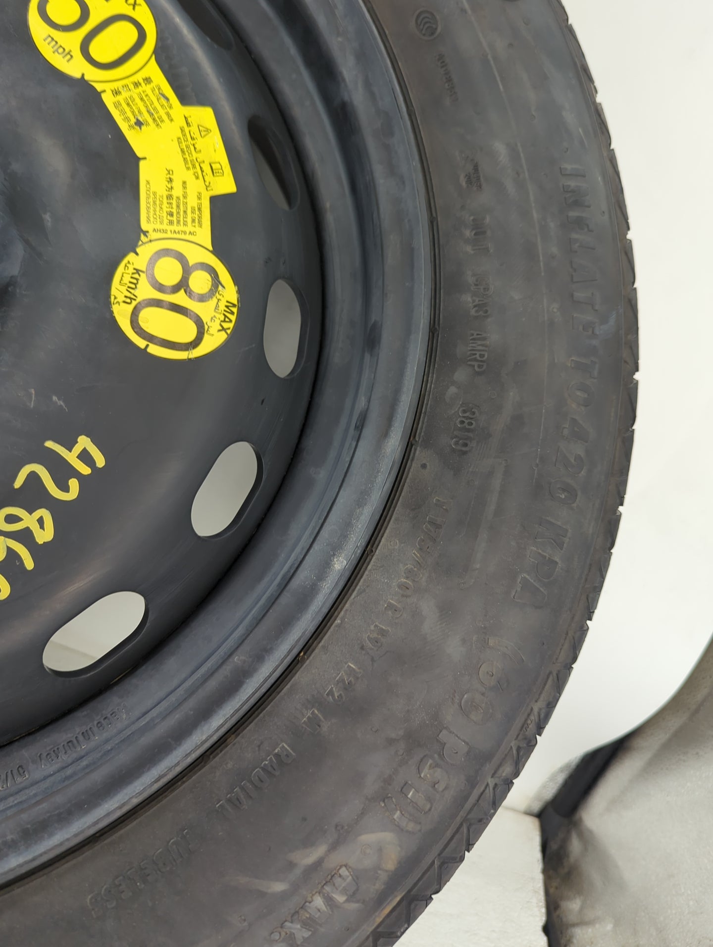 2019-2022 Jaguar F-pace Spare Donut Tire Wheel Rim Oem - Oemusedautoparts1.com