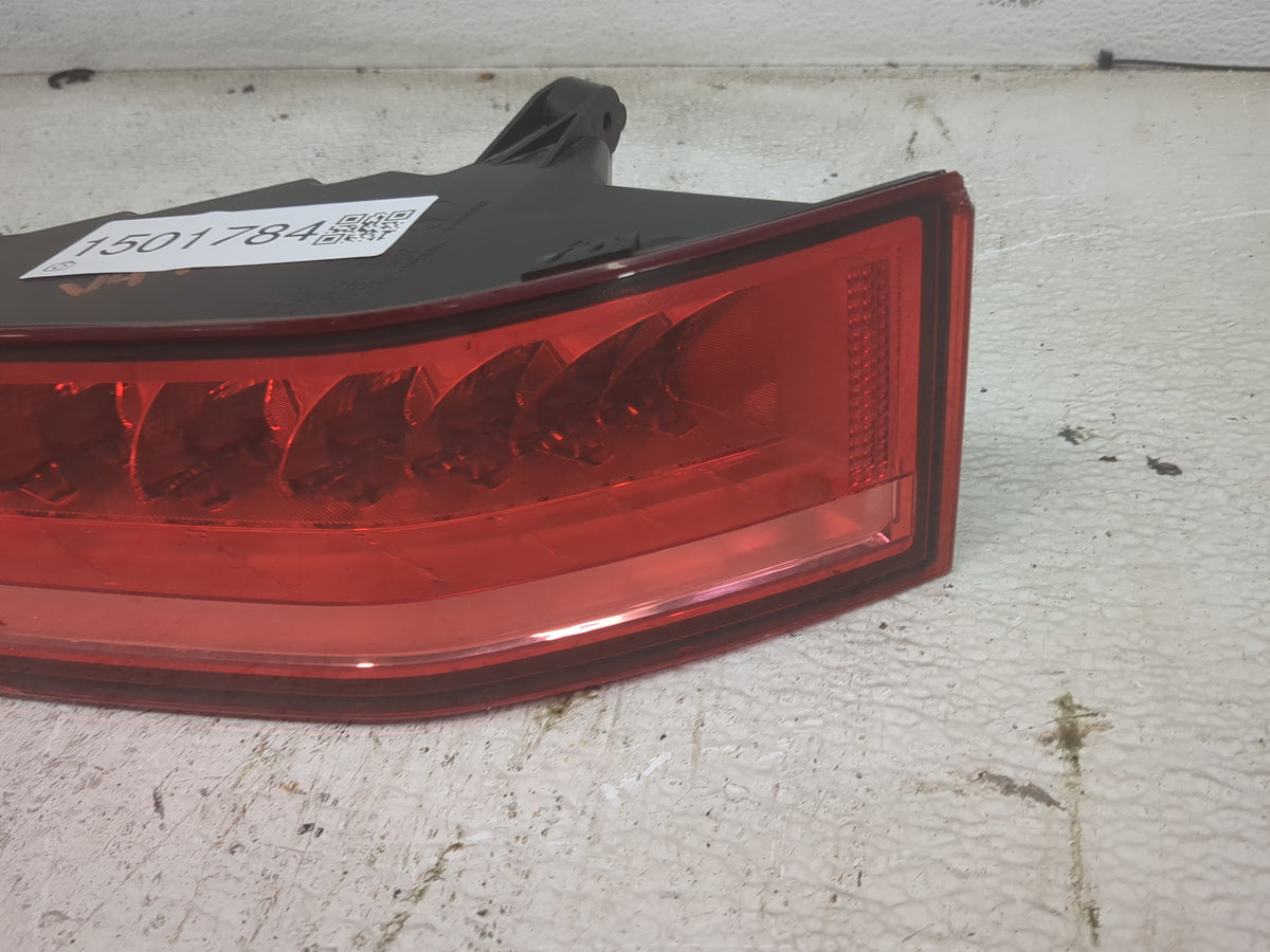 2017-2020 Jaguar F-pace Driver Left Side Deck Lid Mounted Tail Light - Oemusedautoparts1.com