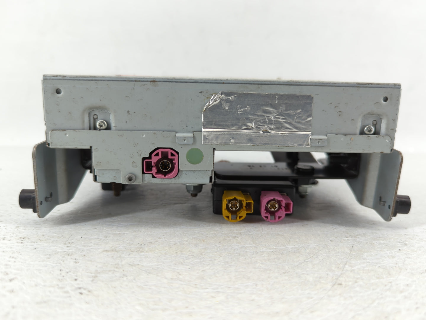 2017-2020 Jaguar F-pace Am Fm Cd Player Radio Receiver - Oemusedautoparts1.com