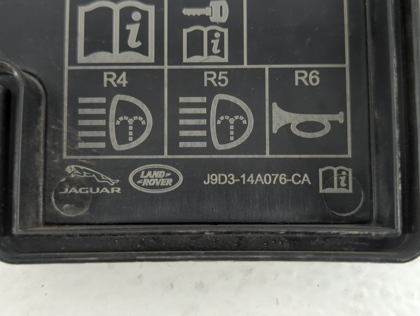 2020 Jaguar I-Pace Fusebox Fuse Box Panel Relay Module P/N:J9D3-14A076-CA Fits OEM Used Auto Parts - Oemusedautoparts1.com