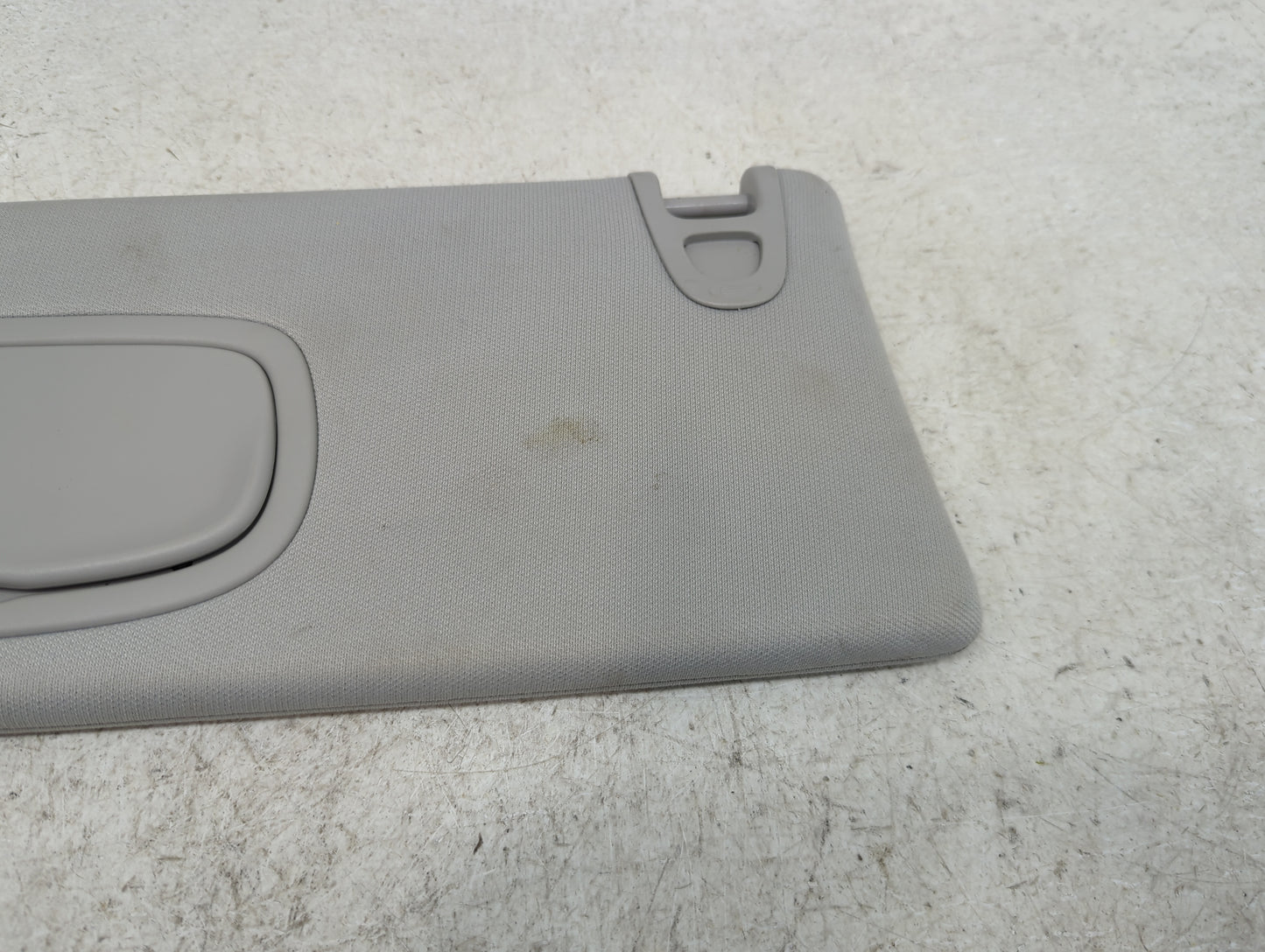 2019-2022 Jeep Cherokee Sun Visor Shade Replacement Driver Left Mirror Fits Fits 2019 2020 2021 2022 OEM Used Auto Parts - O