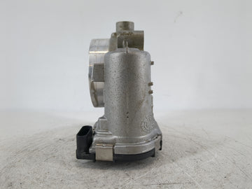 2014-2022 Jeep Cherokee Throttle Body Fits Fits 2011 2012 2013 2014 2015 2016 2017 2018 2019 2020 2021 2022 OEM Used Auto Parts