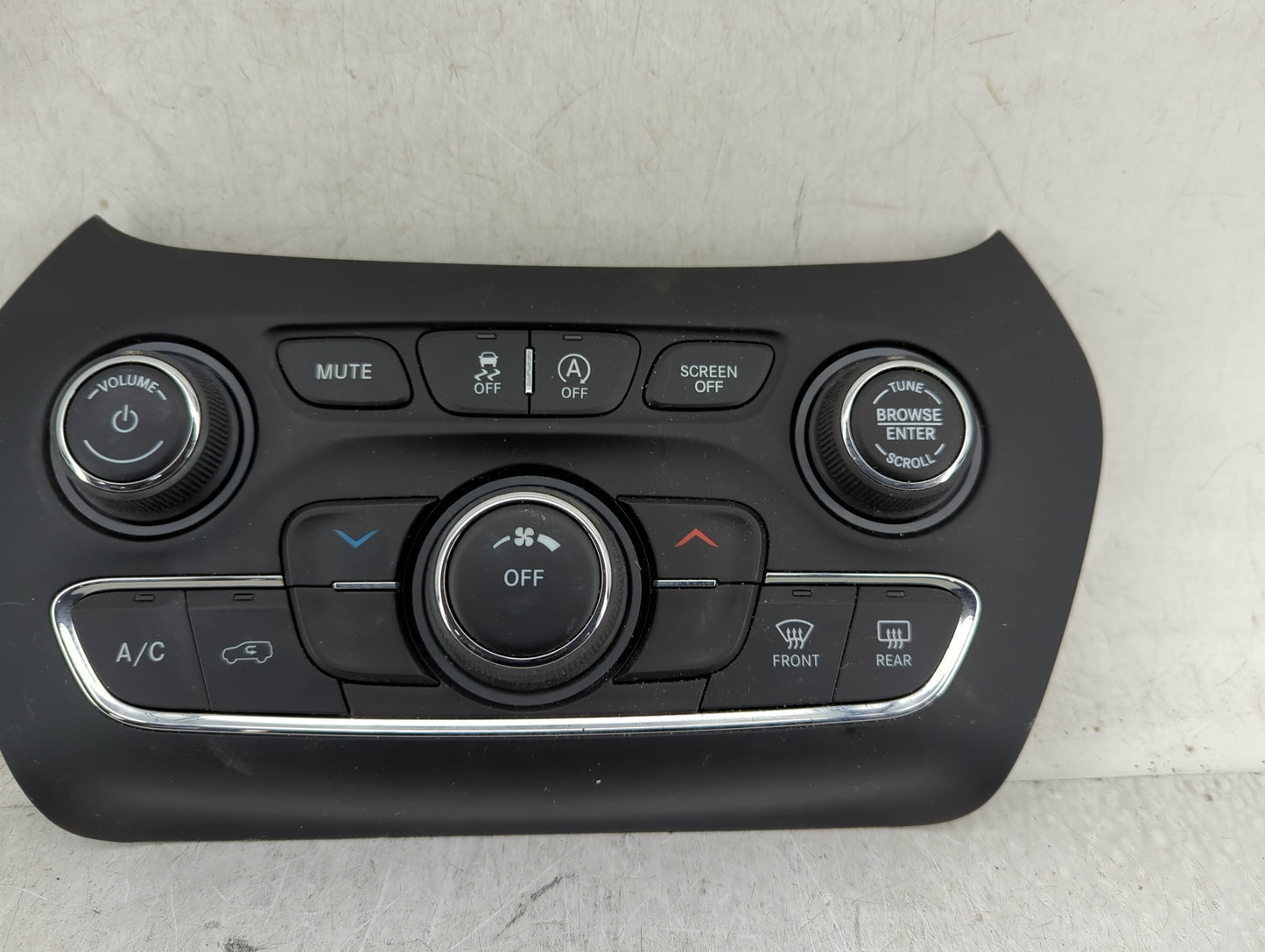 2019-2022 Jeep Cherokee Climate Control Module Temperature AC/Heater Replacement P/N:68285938AE Fits Fits 2019 2020 2021 202