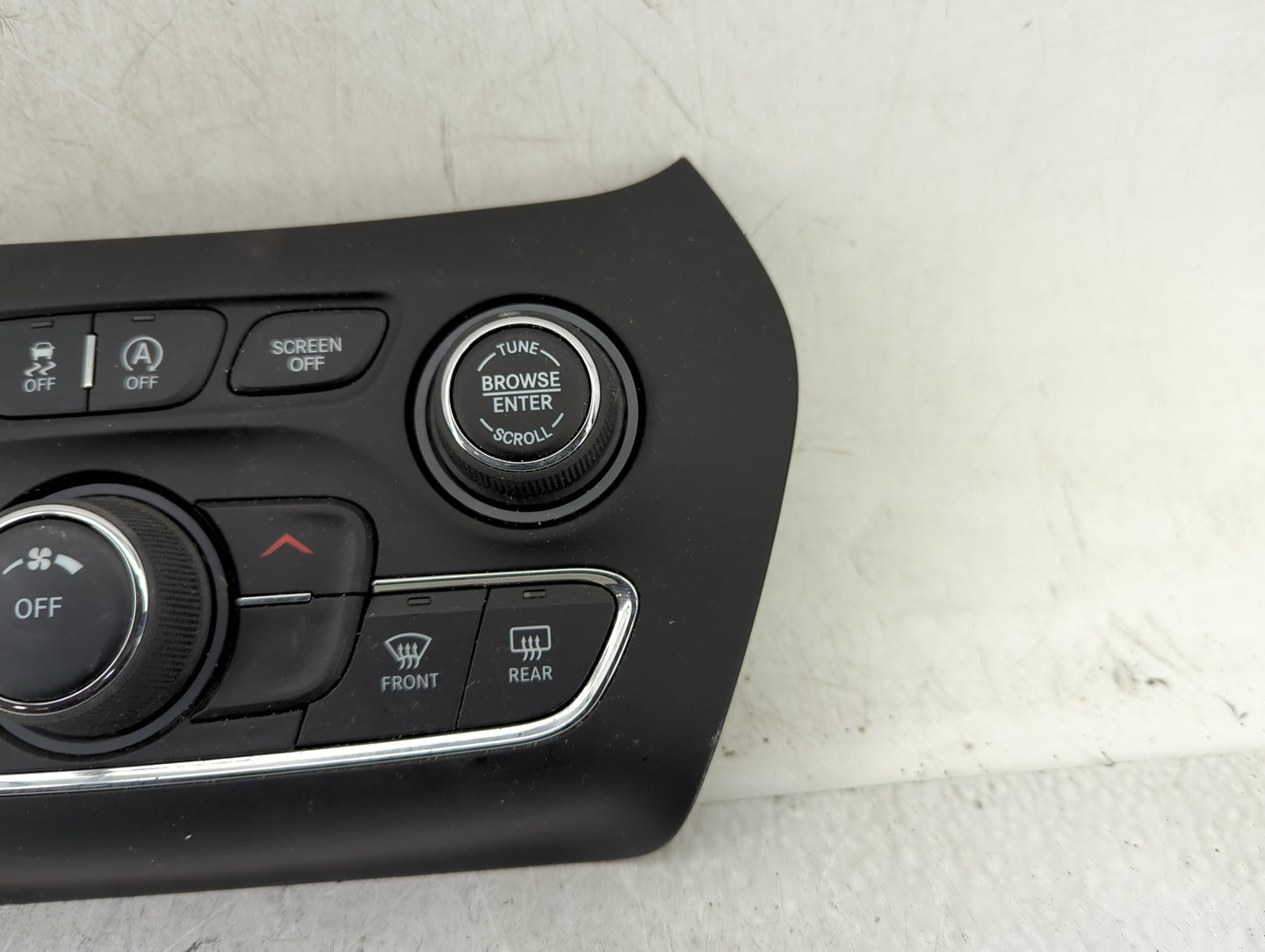 2019-2022 Jeep Cherokee Climate Control Module Temperature AC/Heater Replacement P/N:68285938AE Fits Fits 2019 2020 2021 202