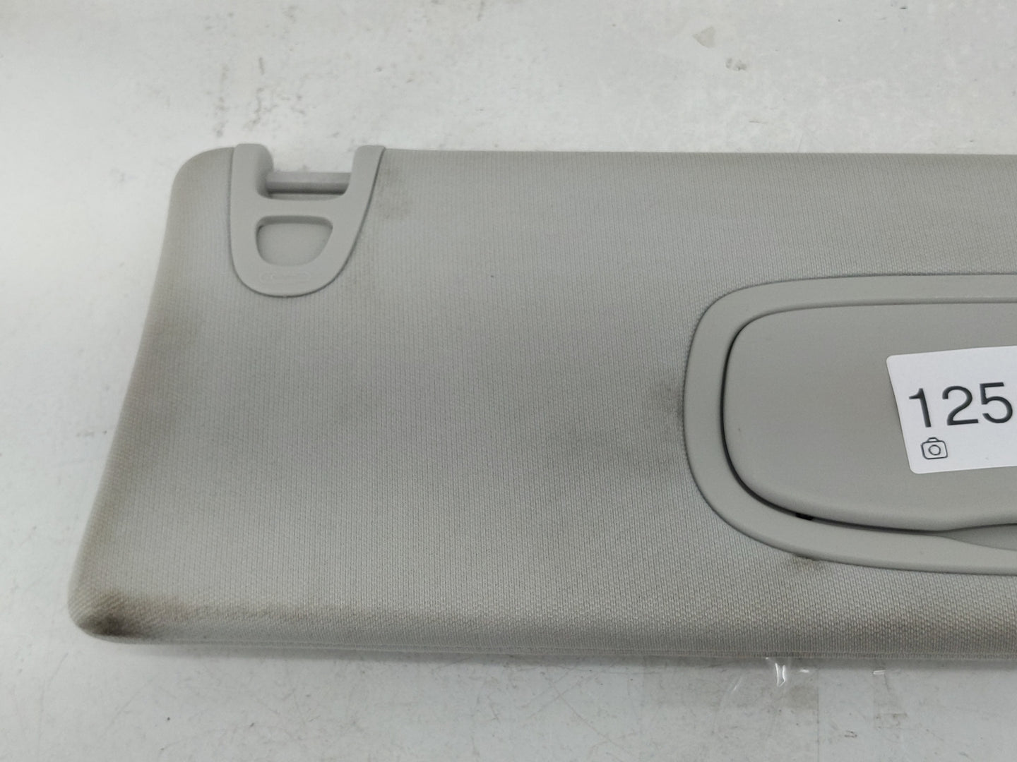 2019-2022 Jeep Cherokee Sun Visor Shade Replacement Passenger Right Mirror Fits Fits 2019 2020 2021 2022 OEM Used Auto Parts