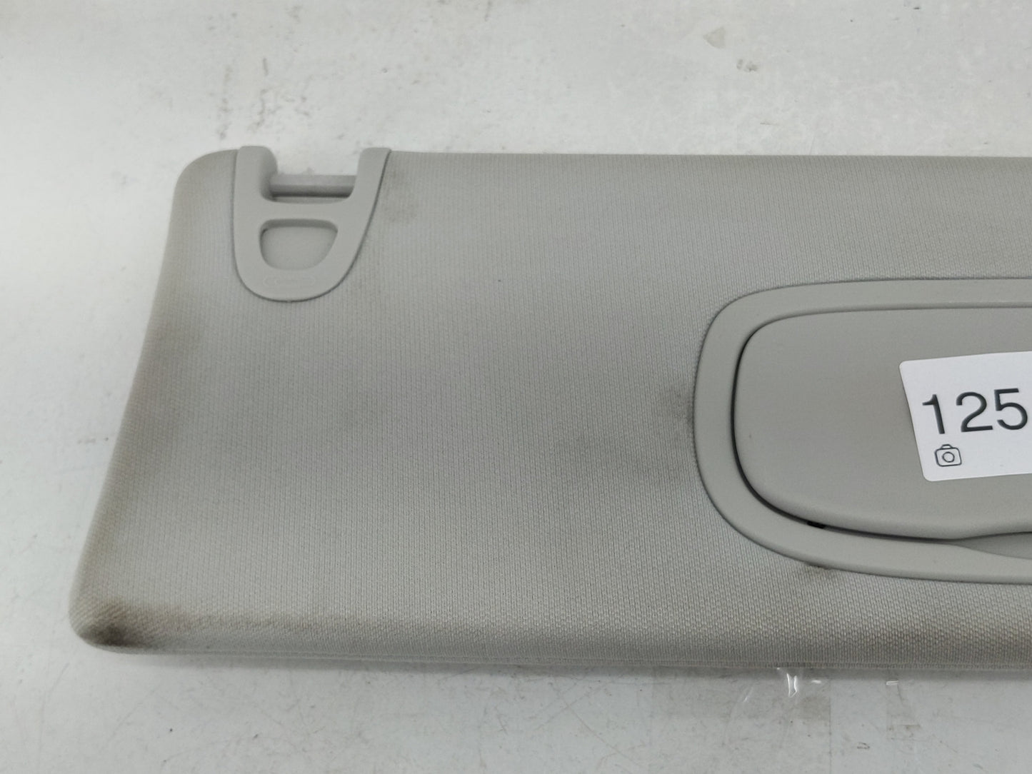 2019-2022 Jeep Cherokee Sun Visor Shade Replacement Passenger Right Mirror Fits Fits 2019 2020 2021 2022 OEM Used Auto Parts