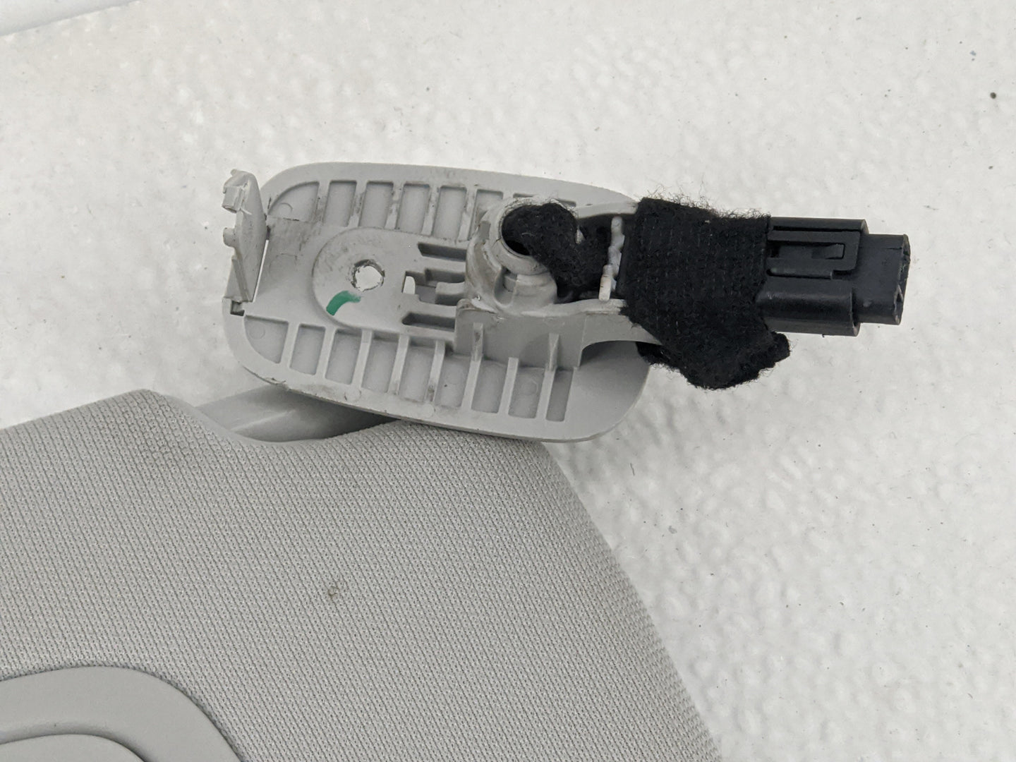 2019-2022 Jeep Cherokee Sun Visor Shade Replacement Passenger Right Mirror Fits Fits 2019 2020 2021 2022 OEM Used Auto Parts