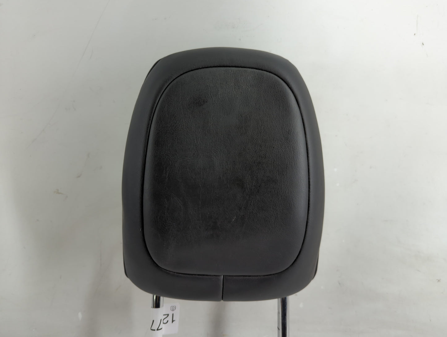 2020 Jeep Cherokee Headrest Head Rest Front Driver Passenger Seat Fits OEM Used Auto Parts - Oemusedautoparts1.com